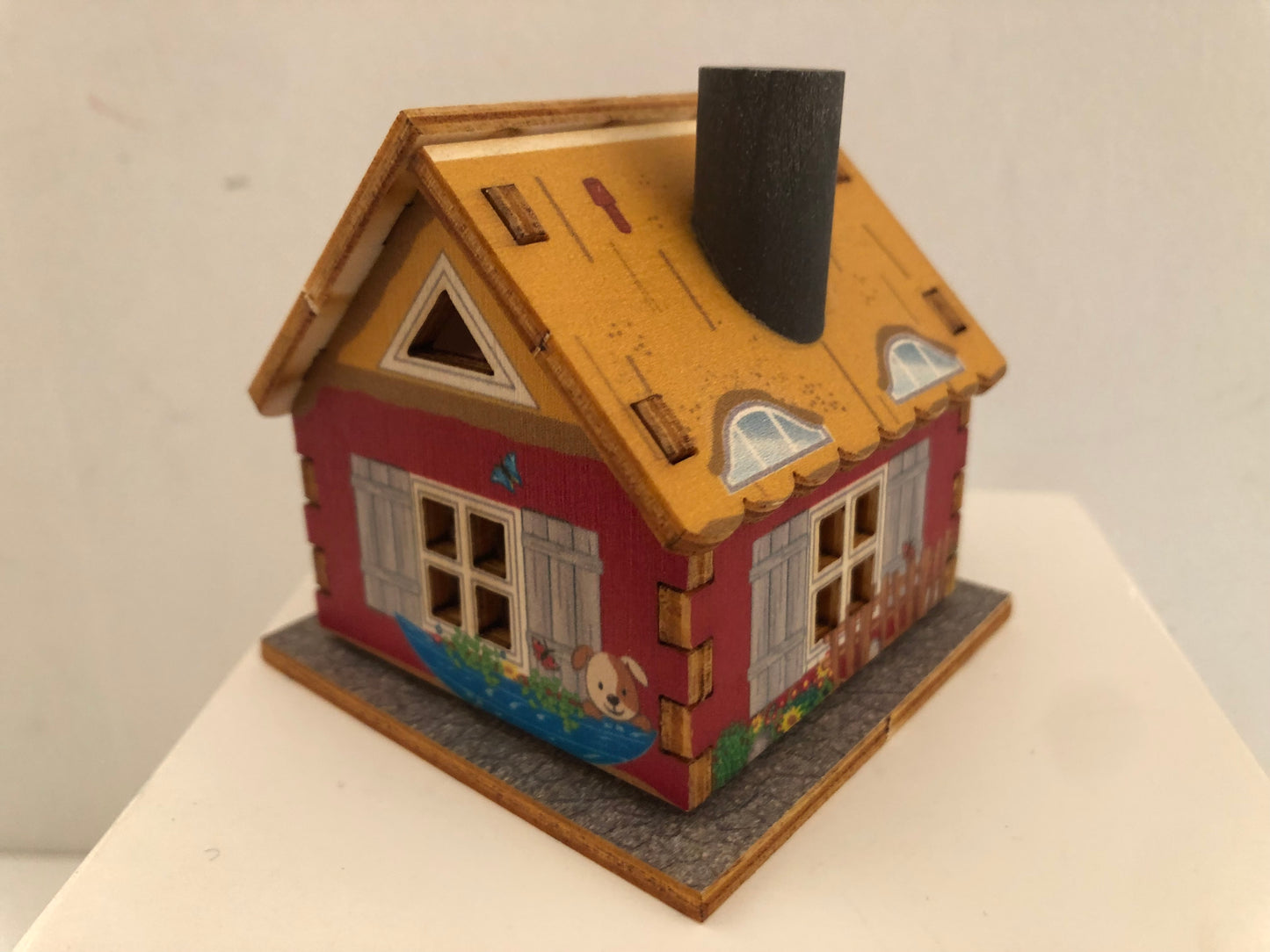 casetta in legno porta incenso