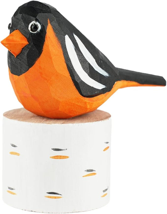 Statuette di uccelli in legno fatte a mano