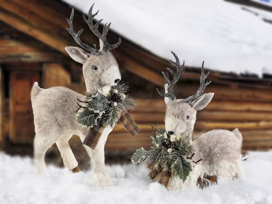 Cuccioli di renna in fibra con pigne innevate e fiocco in set da due pezzi