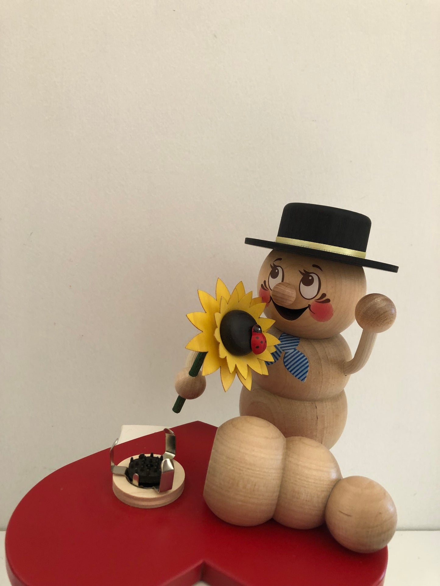 kleiner Wurm „rudy and rosy“ Räucherstäbchenhalter